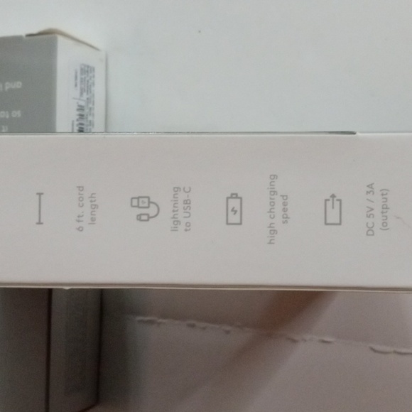 Heyday 6" Lighting to USB C Braided Charging Cable for iPhone/iPad NIB - Picture 4 of 4